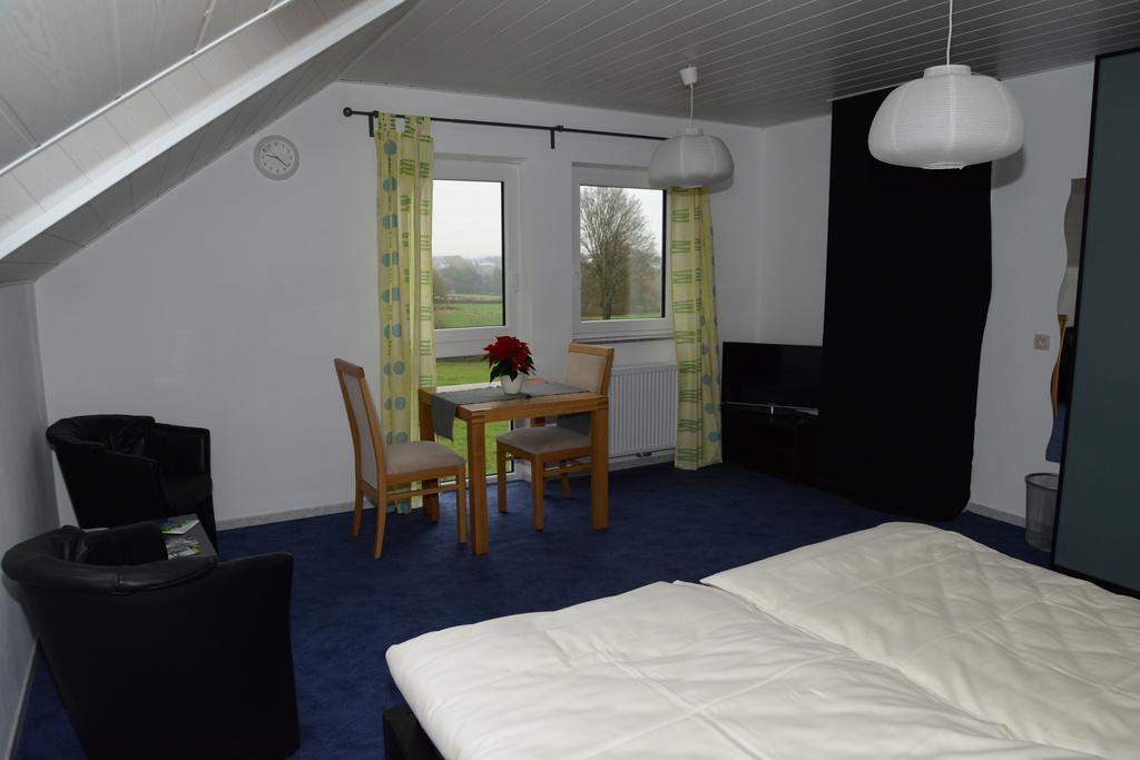 B&B V.K. Pgmbh St. Vith Rom bilde